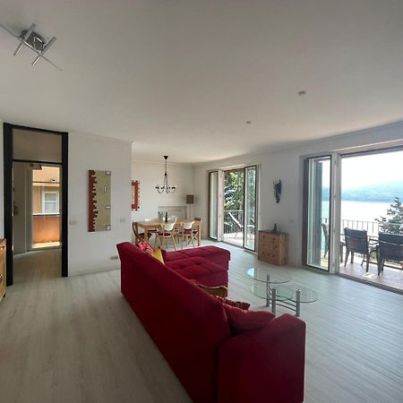 Gioia Apartment Oggebbio Bagian luar foto