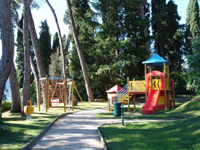 Gioia Apartment Oggebbio Bagian luar foto